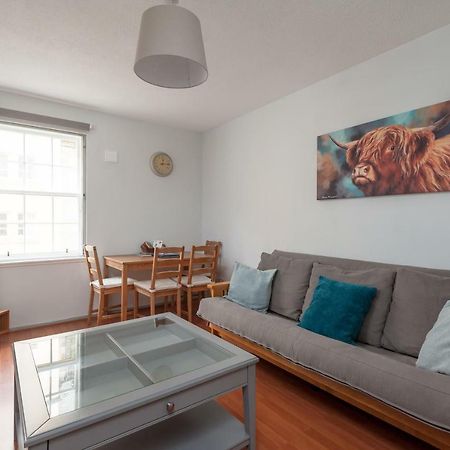 Appartement The Wee Highland Coo à Édimbourg Extérieur photo